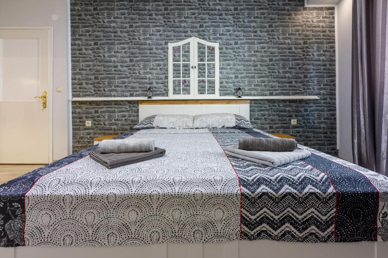 Apartments And Room Art Криквеница Екстериор снимка
