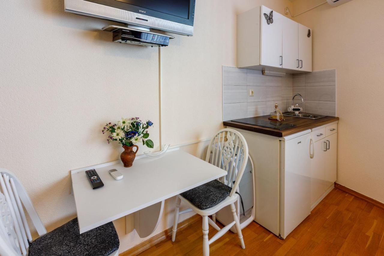 Apartments And Room Art Криквеница Екстериор снимка