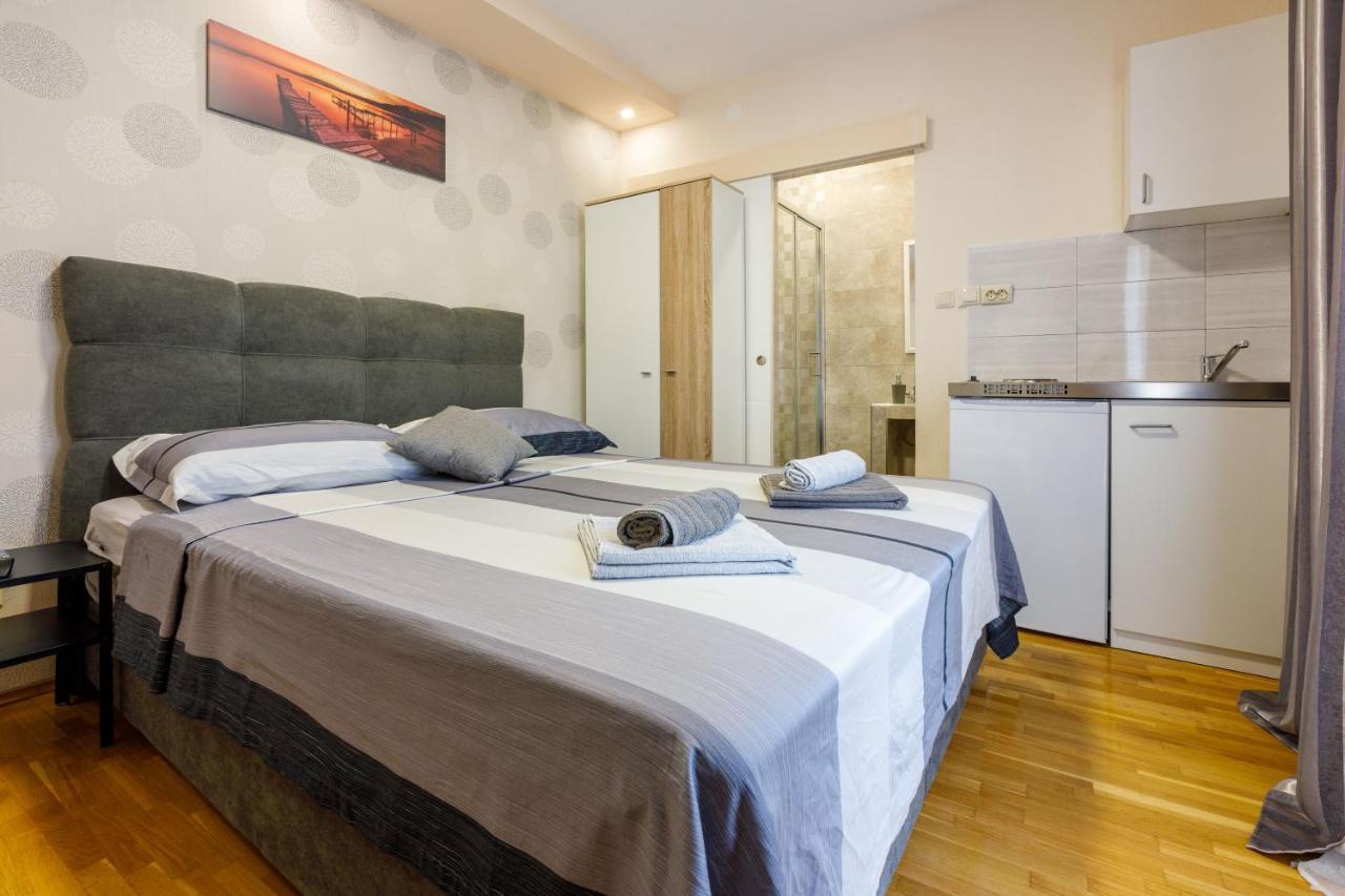 Apartments And Room Art Криквеница Екстериор снимка